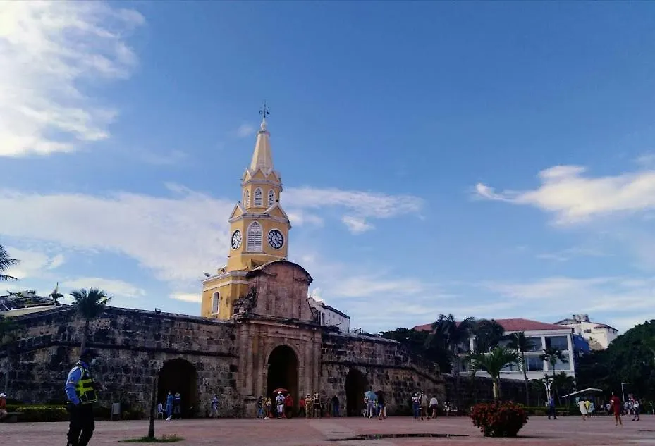 Cartagena Mas Comoda Y Economica 0*,